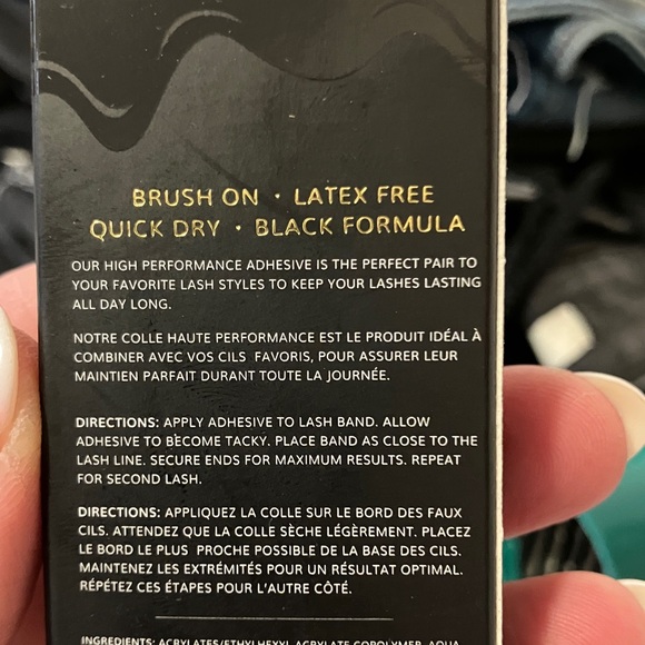 Lilly Lashes Black Brush On Lash Adhesive full size 5g/0.16 fl oz - Picture 3 of 6